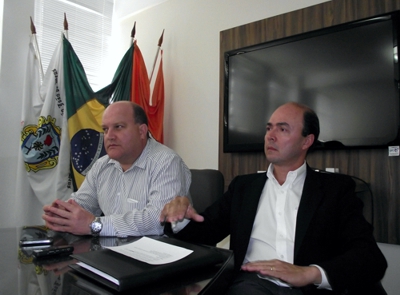Os dois gestores do HSJD que a comunidade médica de Divinópolis, diante de tantas promessas quebradas, não confia, Afrânio e Ariston